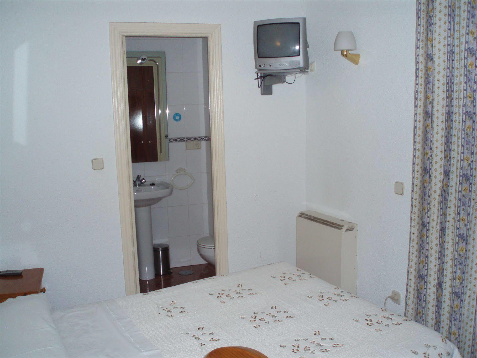 Hostal Castilla مدريد المظهر الخارجي الصورة