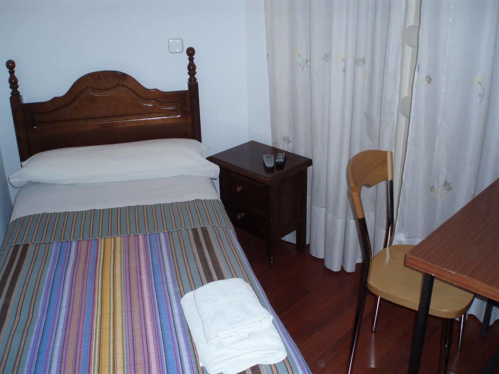 Hostal Castilla مدريد المظهر الخارجي الصورة